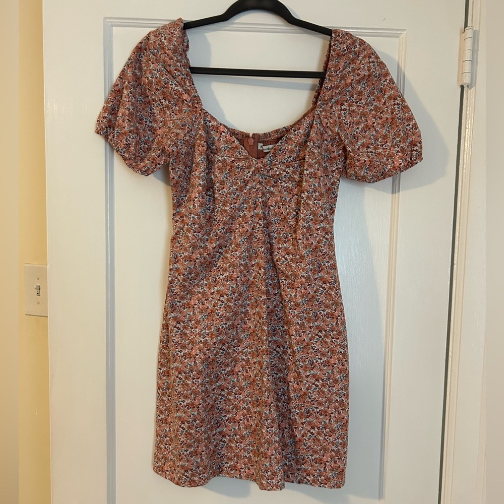 Abercrombie floral mini puff sleeve dress